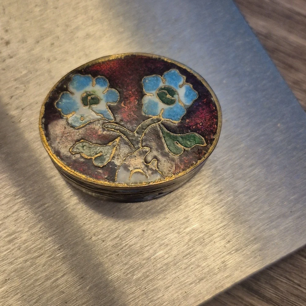 Source Unknown Red Enamel Floral Cloisonné Mini Jewelry Trinket Box